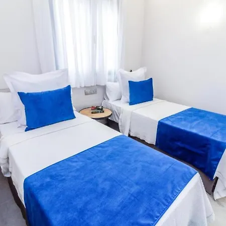 Two Bedrooms, Wifi, Close To The Restaurants And Beach