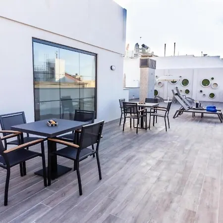 Apartment Two Bedrooms, Wifi, Close To The Restaurants And Beach