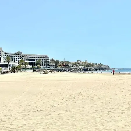 Apartment Two Bedrooms, Wifi, Close To The Restaurants And Beach *