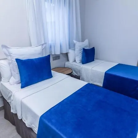 Two Bedrooms, Wifi, Close To The Restaurants And Beach